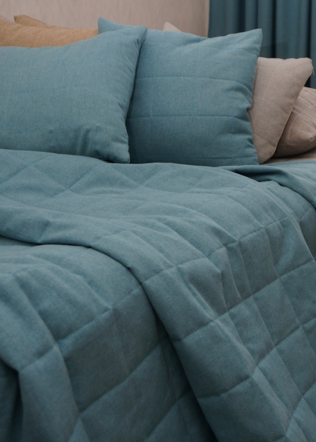 Покрывало на кровать двуспальное стеганое 160х220 см. Коллекция "Меланж". Цвет бирюзовый (бирюзовый меланж) фото 4